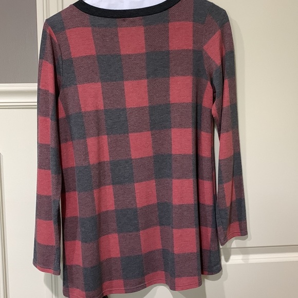 Gray and Red buffalo plaid long sleeve t-shirt size L - Picture 5 of 5